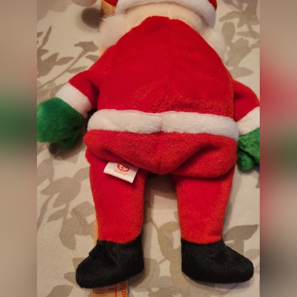 Beanie Babie Santa born 12/6/1998 with tags  on right hand...NEW - Picture 4 of 4